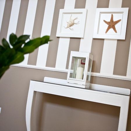 Hotel Nettuno Чезенатико Екстериор снимка